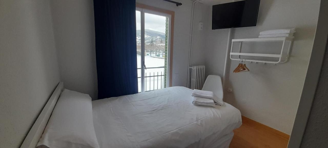 Hotel Del Trueno Ескарай Екстериор снимка